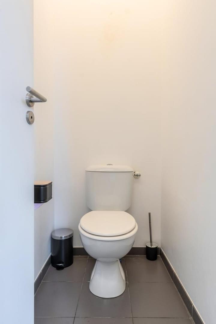 Modern, Quiet 3-Bedroom Apartment With Parking Marcq-en-Baroeul Bagian luar foto
